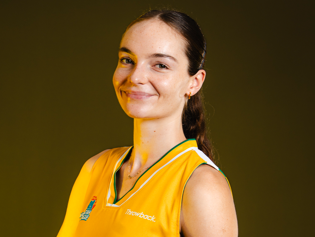 Basketball Fundamentals Clinic with Lara Fogarty-Bennett